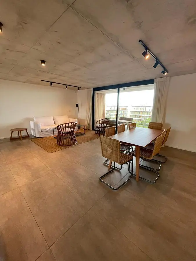 Departamento de 2 dormitorios Manantiales con parrillero y piscina 3