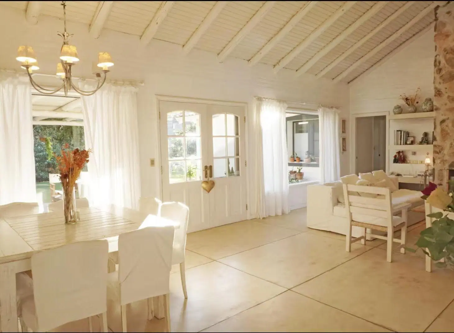 Casa en  Laguna Blanca 3