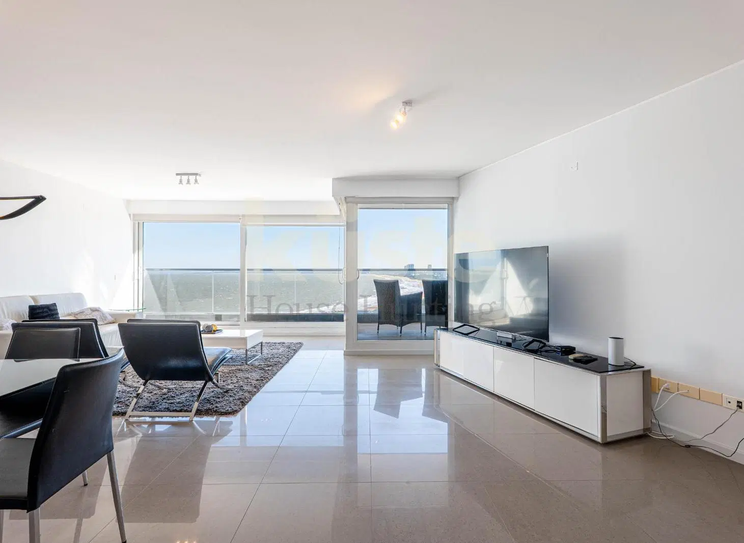 Apartamento Premium En Playa Mansa Con Amenities 3