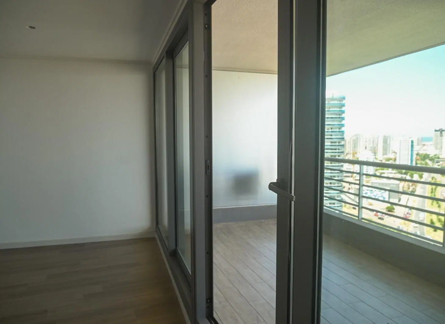 Apartamento en Alexander Boulevard | 2 Dormitorios a 200 m de Playa Mansa 2