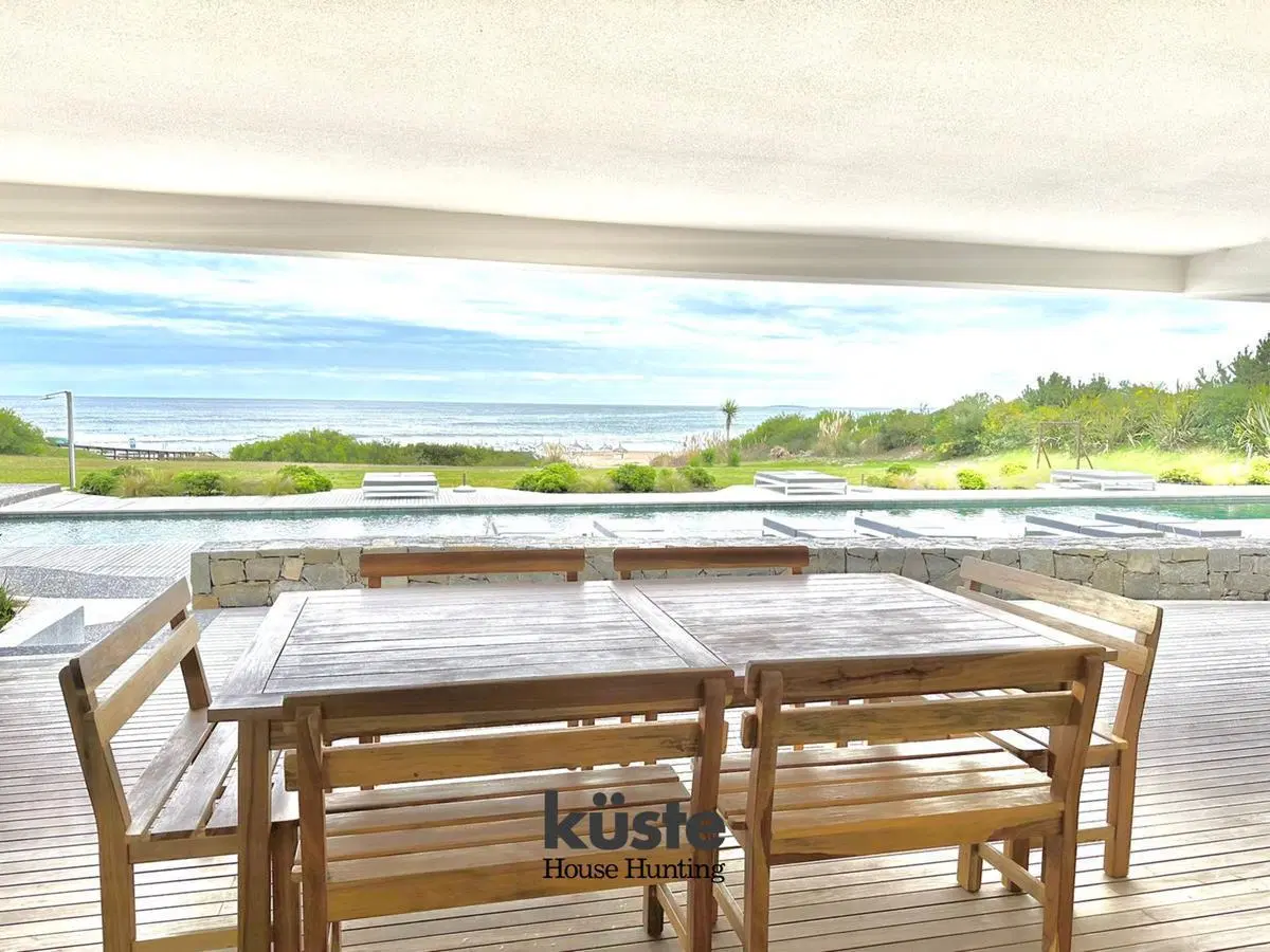 Venta y Alquiler Moorea Bay | Exclusivo Apto sobre Playa Bikini 5