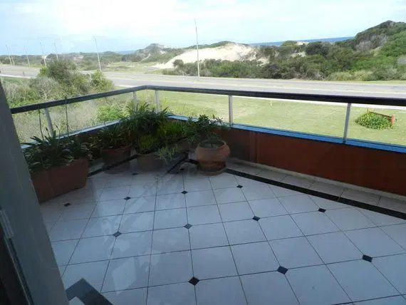 Departamento - Playa Brava 1