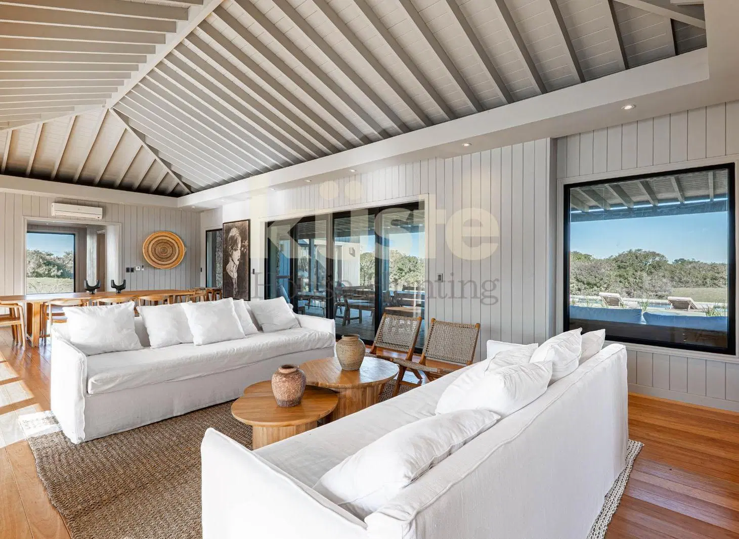 Puerto Quetzal | Casa 4 Suites con Piscina y Dependencia 2