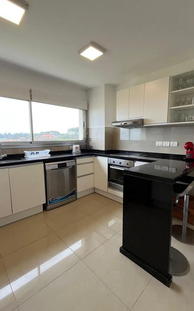 Blue Marine Penthouse 8