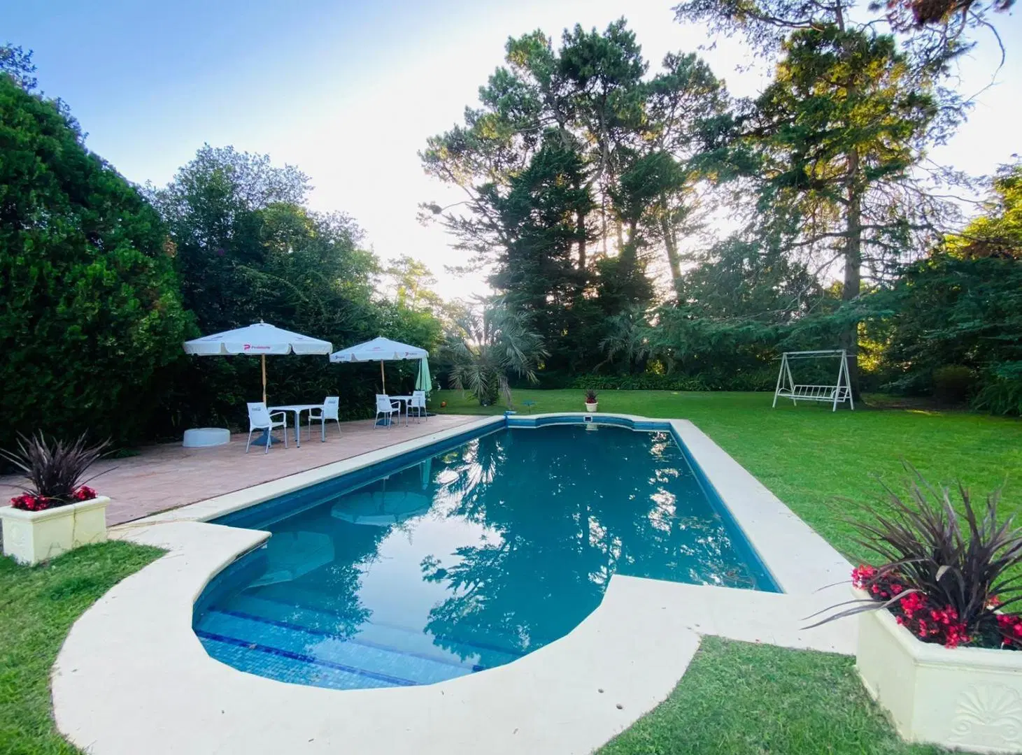 Chalet en Cantegril | 8 Dormitorios, Piscina y Parrillero 3