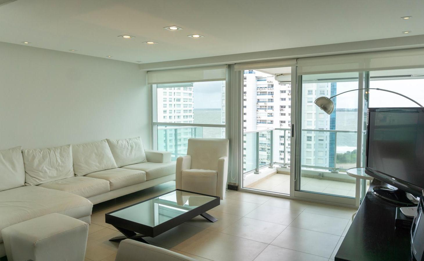 Foto de Apartamento en Venta Gala Tower | 3 Dormitorios | Unidad 1104 | Playa, imagen 1