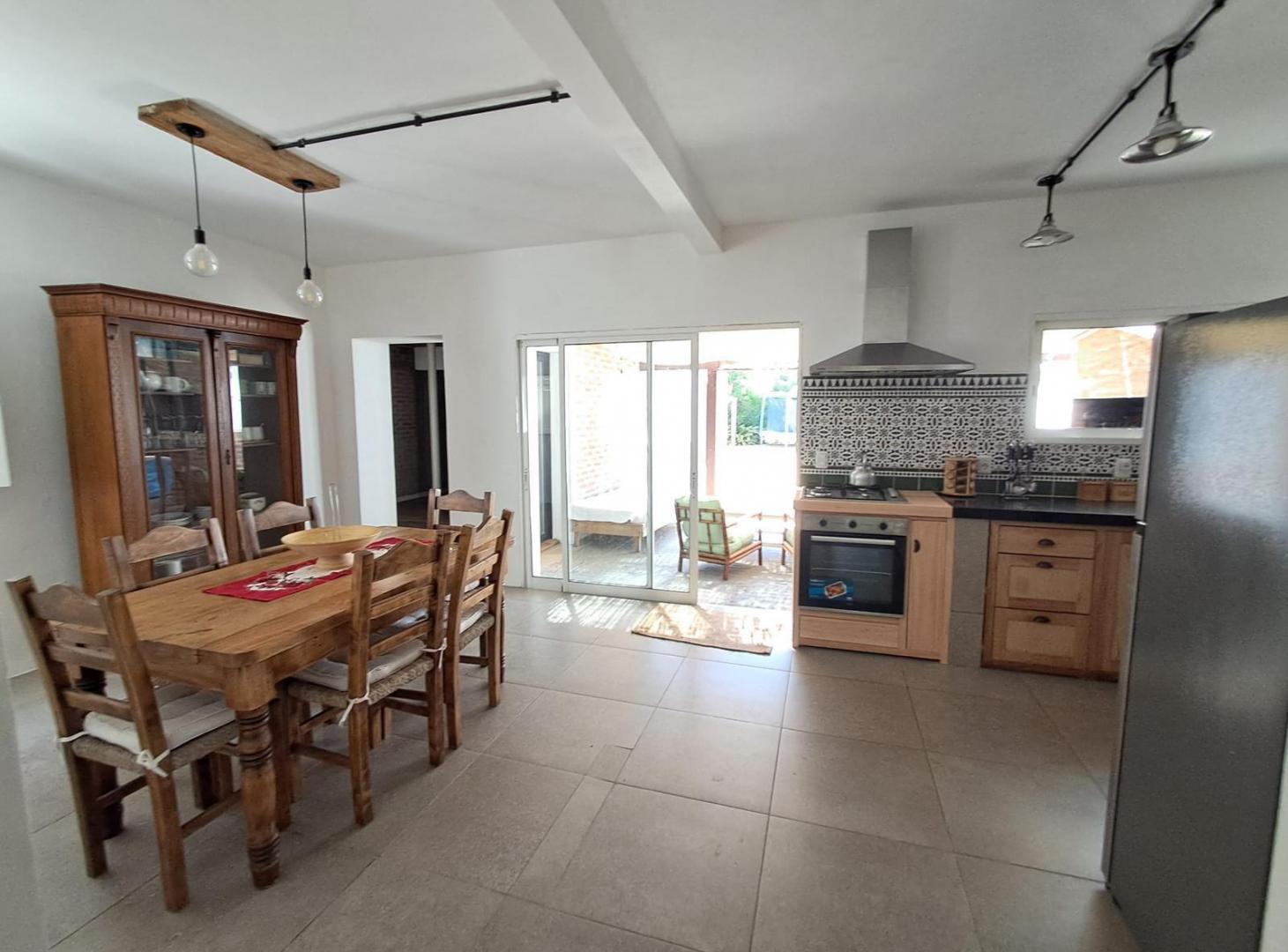 Foto de Casa en Alquiler Temporario | 2 Dormitorios | Parrillero y Patio |, imagen 2