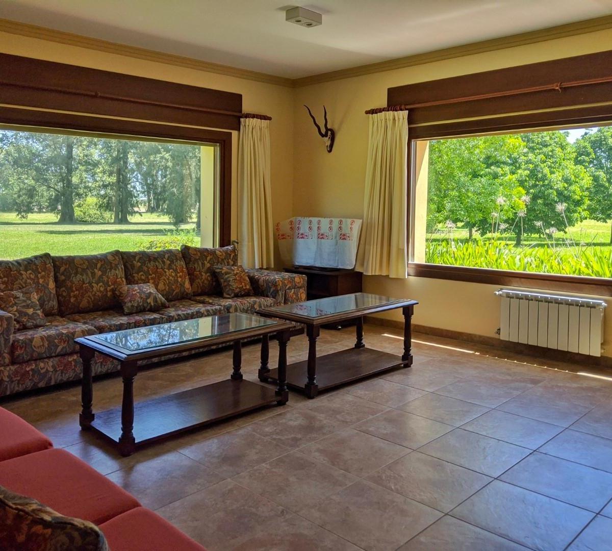 Foto de Increíble casa de campo de 700 m2 cub + 15 hectáreas de parque con, imagen 4