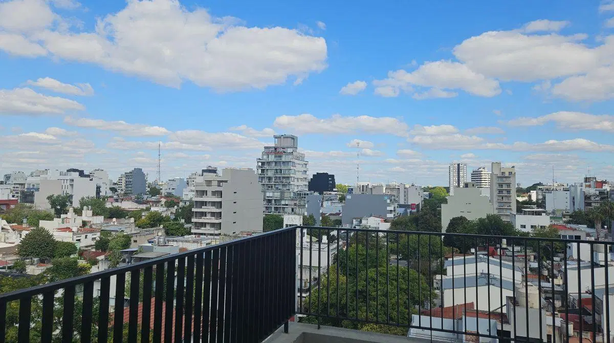 Villa Ortuzar, Luminoso Monoambiente c/amplio Balcón con Parrilla y Vista Panorámica 4