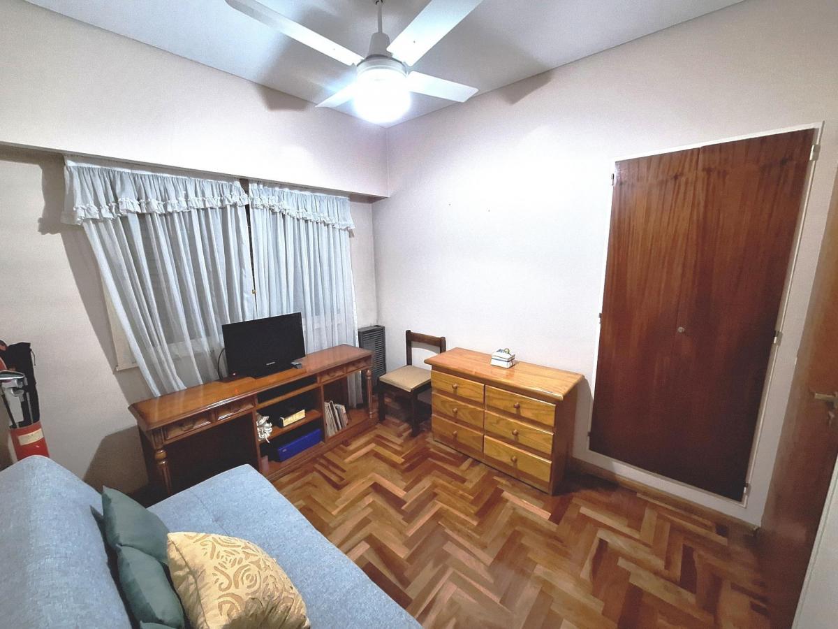 Hermoso Departamento 5 Ambientes en Flores 1