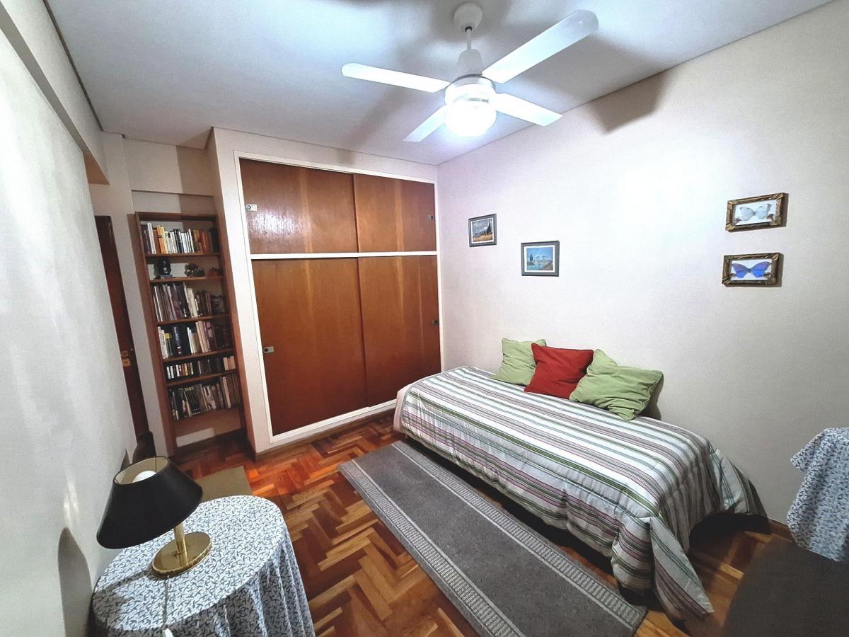 Hermoso Departamento 5 Ambientes en Flores 4
