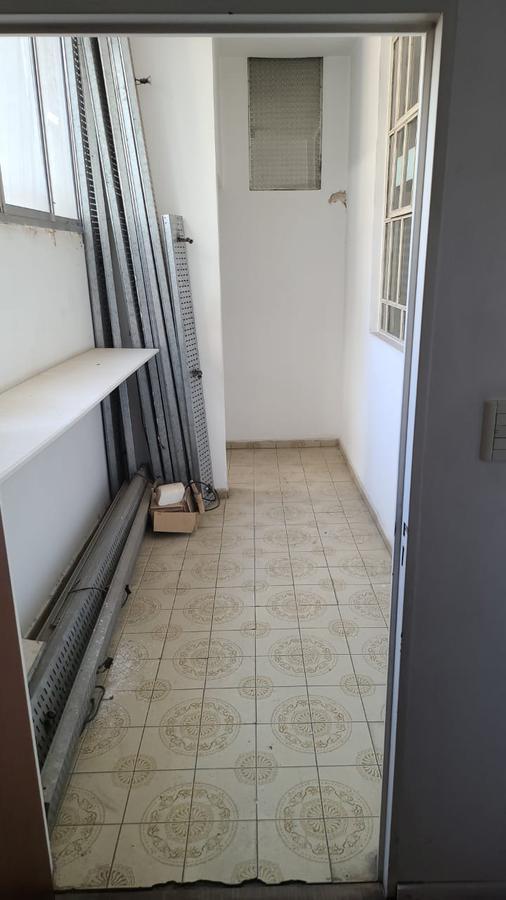 Amplia Oficina en Edificio Histórico - Monserrat 5