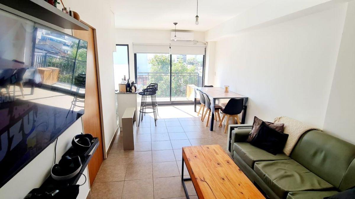 Venta Duplex 2 Ambientes en Villa del Parque 5
