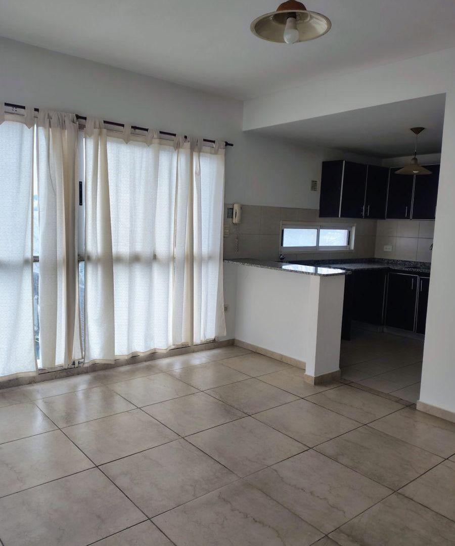 Foto de ALQUILER DEPARTAMENTO DOS AMBIENTES CENTRO DE PILAR, imagen 5
