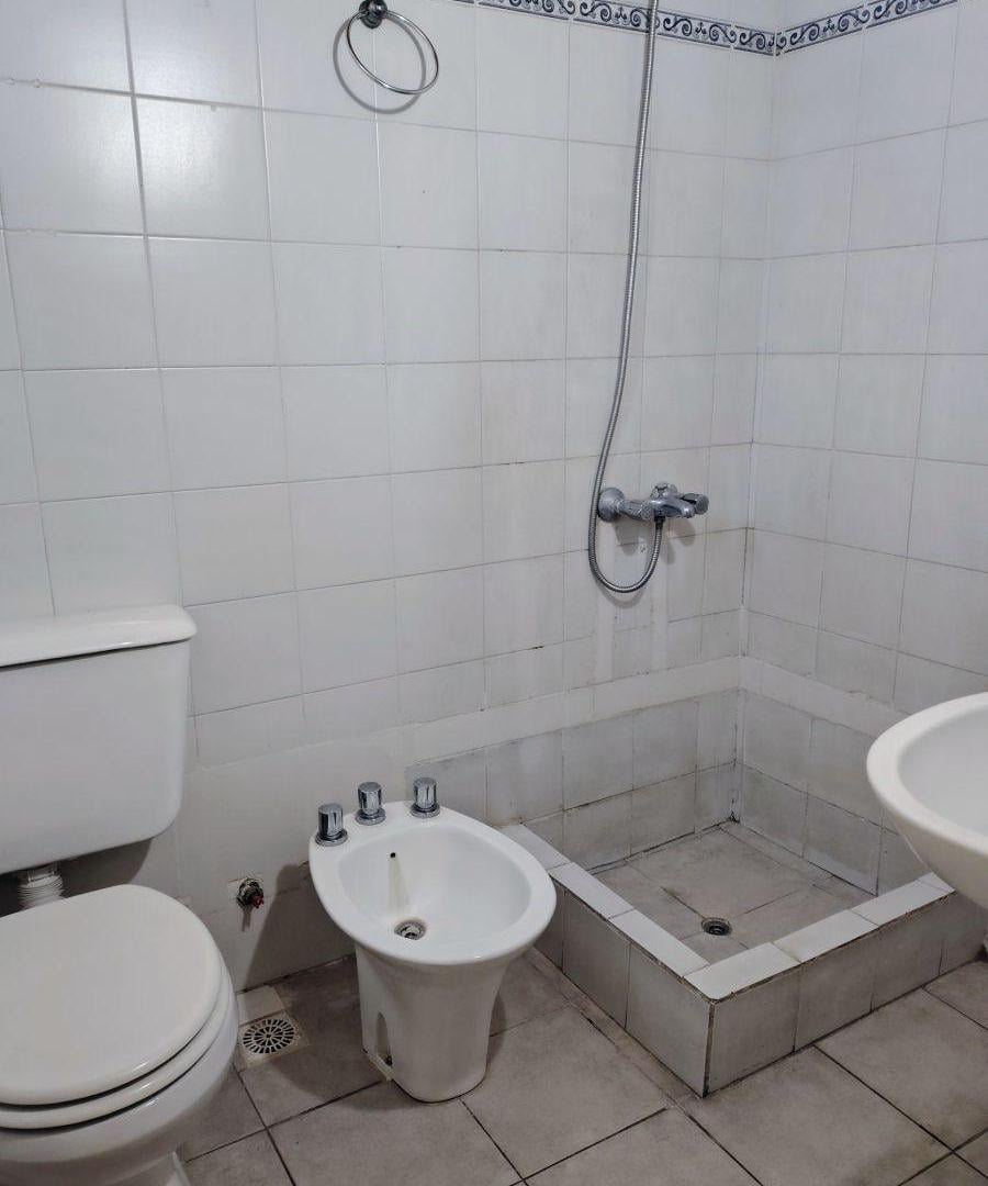 Foto de DUPLEX TRES AMBIENTES EN ALQUILER VILLA MORRA, imagen 1