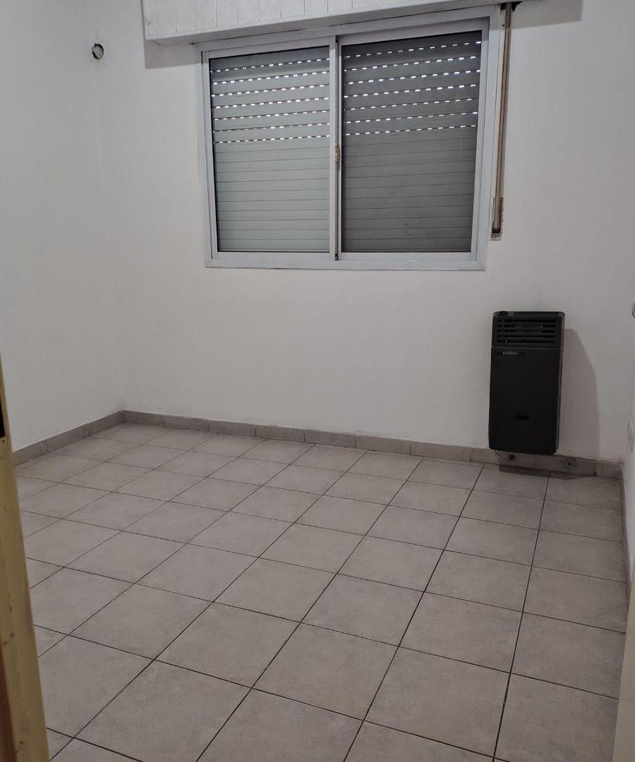 Foto de DUPLEX TRES AMBIENTES EN ALQUILER VILLA MORRA, imagen 4