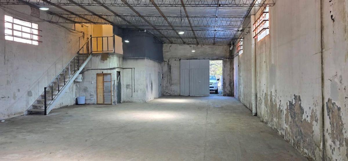 Foto de LOCAL COMERCIAL ALQUILER TRATADO DEL PILAR, imagen 4