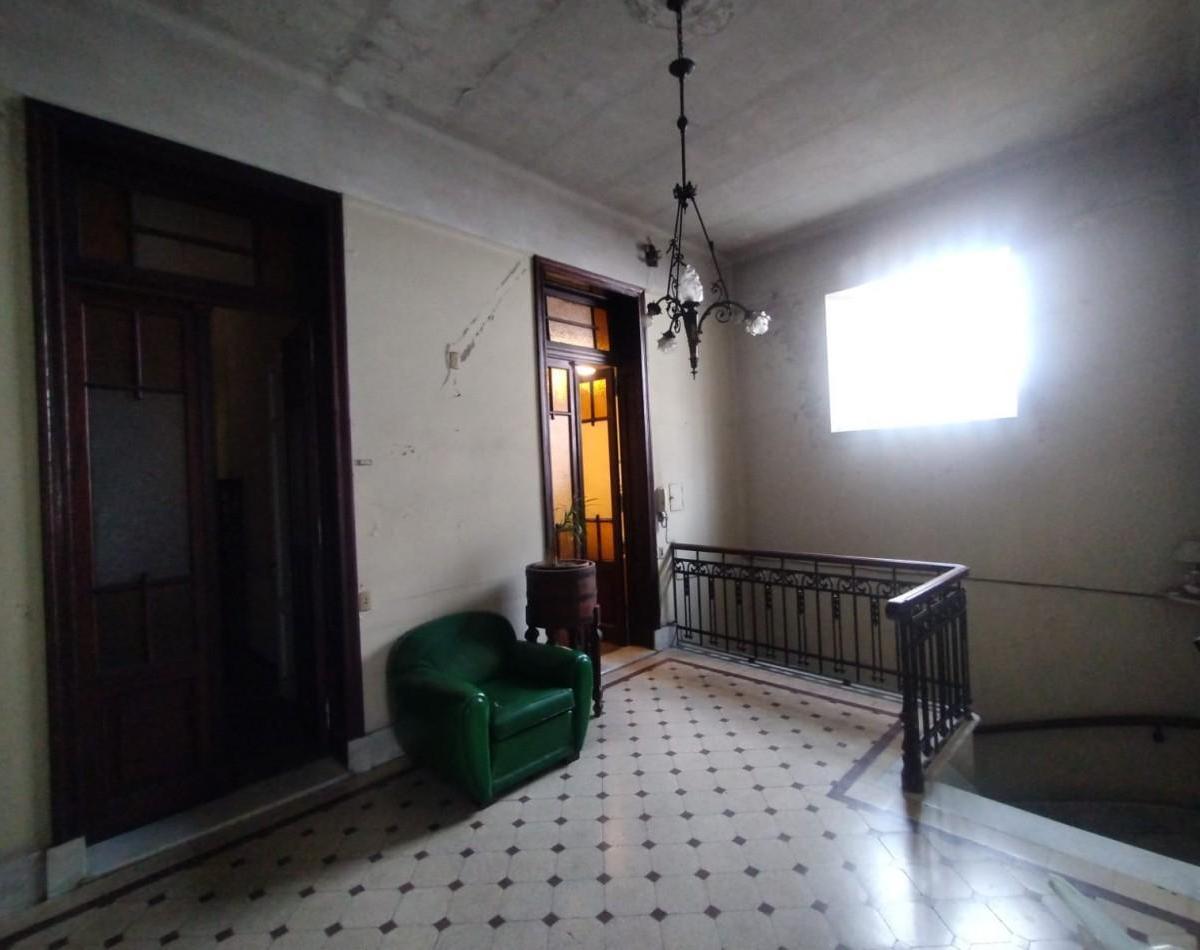 Importante Inmueble Uso Comercial y Familiar. 3