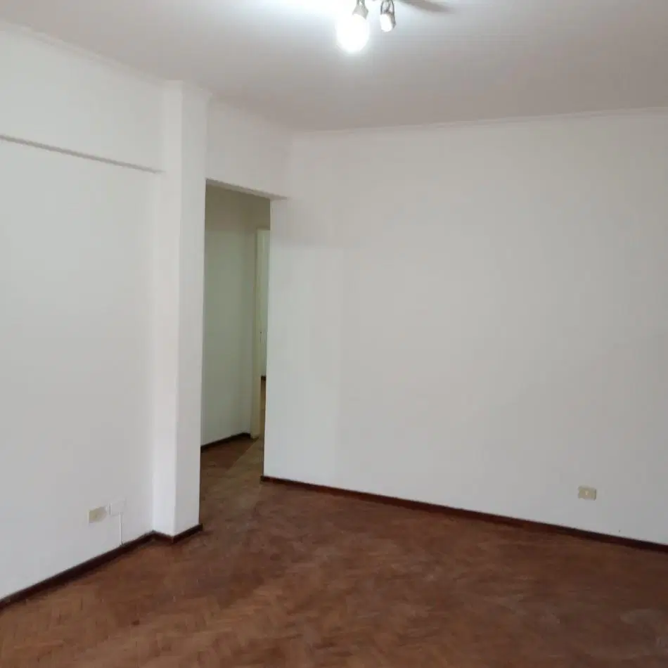 CHACABUCO 1874 PISO 2 1