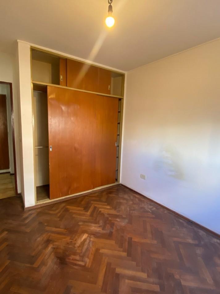 Foto de DEPARTAMENTO ZEBALLOS 856 04-02, imagen 2