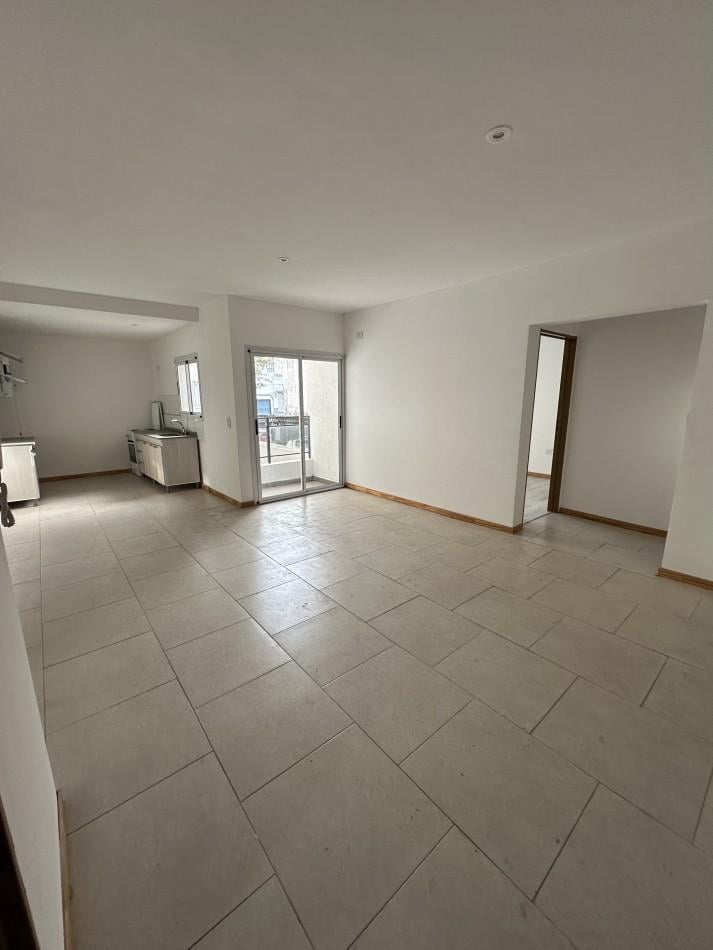 VENTA 2 AMB - BALCON/ MATADEROS