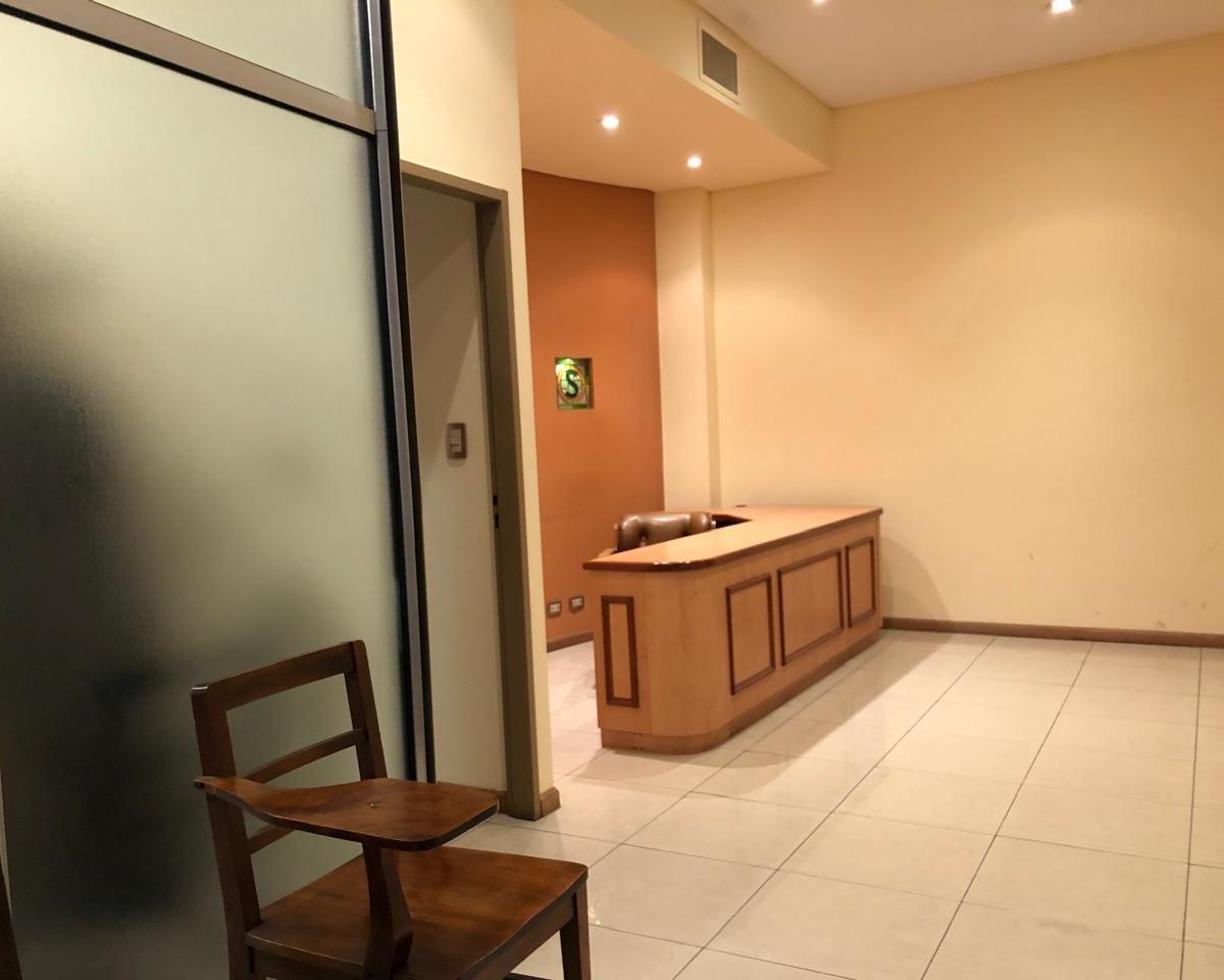 Impecable Oficina de 296 m² - a m de Av Corrientes Linea Subte B 4
