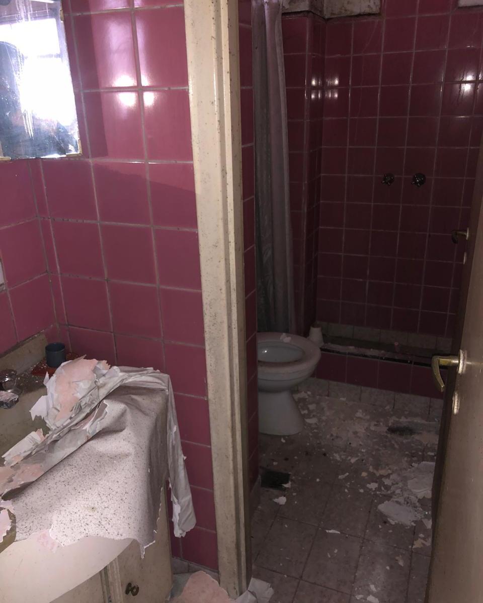 Edificio en Block - Local de 110 m² + Dos PH a Reciclar con Patios y Terrazas 5