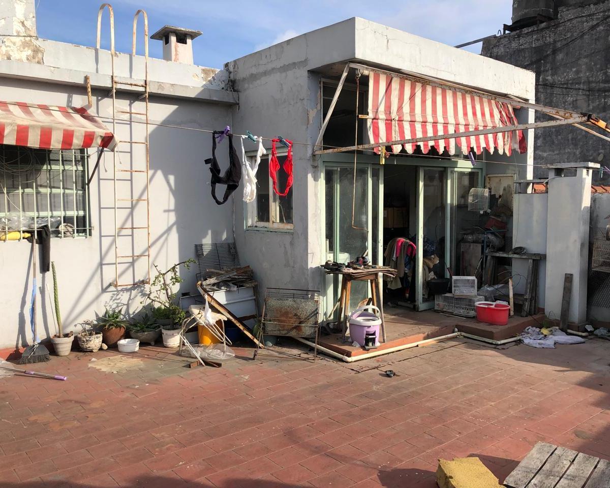 Dos PH a Reciclar con un Local Comercial 1