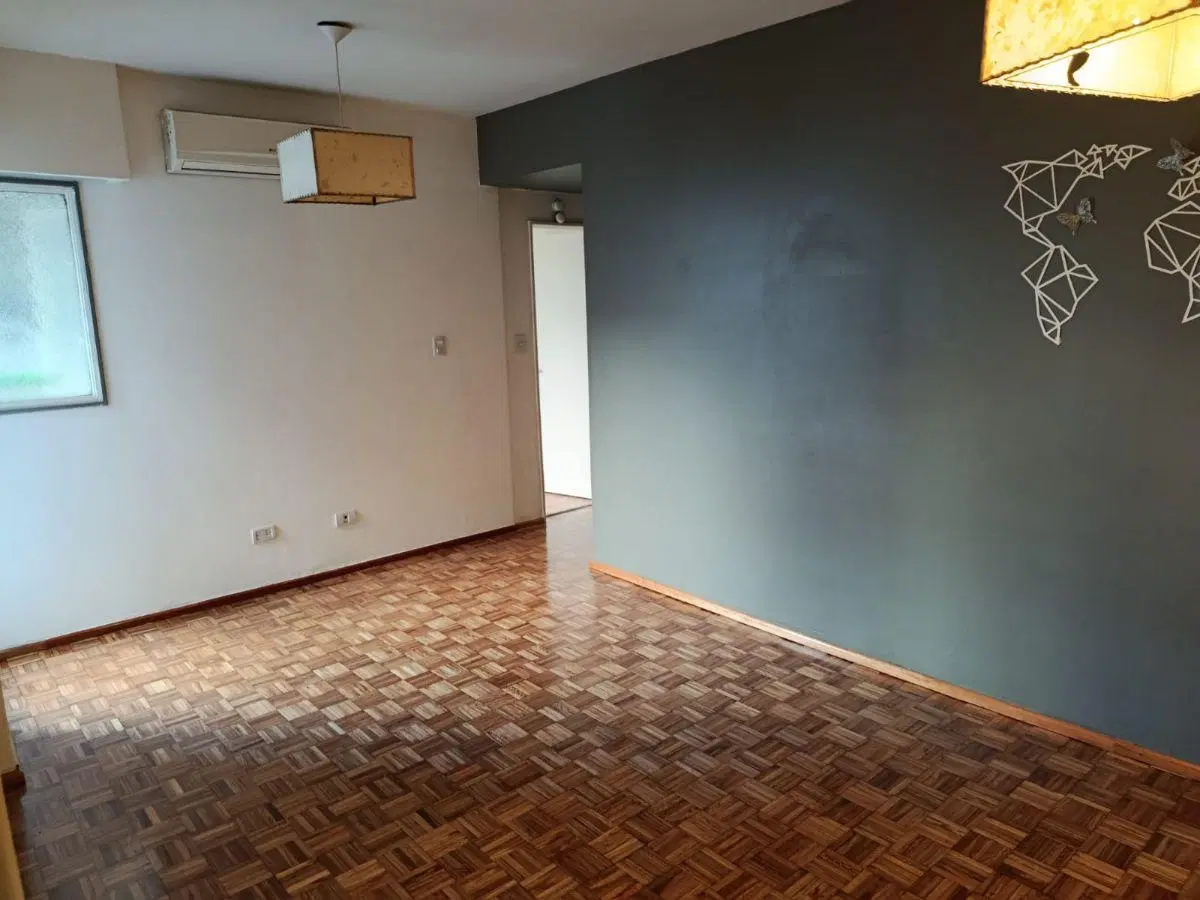 Muy lindo y amplio departamento de dos ambientes, en excelente zona 2