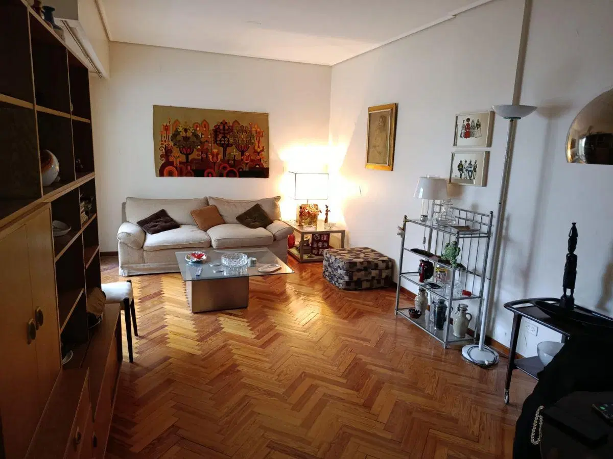 Lindo semipiso de 3 ambientes con COCHERA en excelente zona de Caballito 3