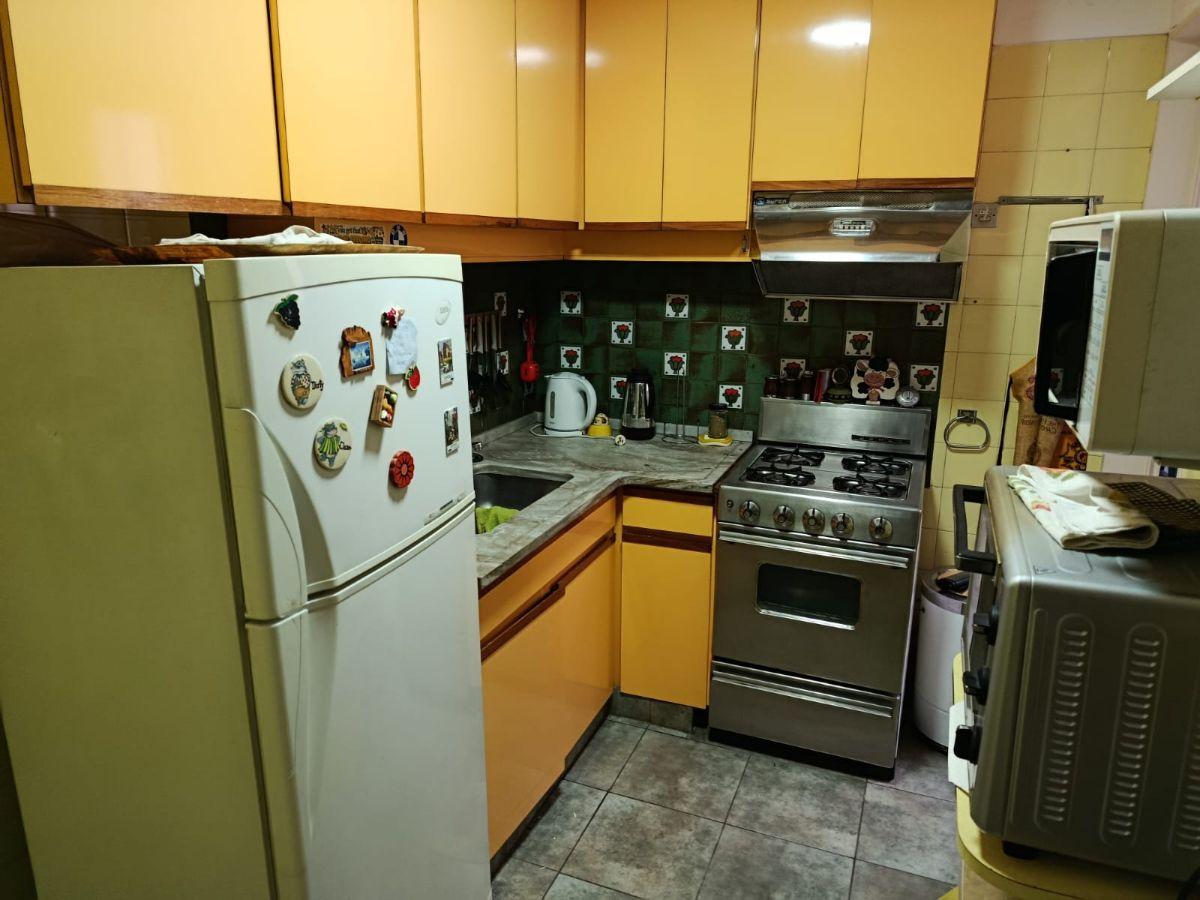 Foto de Lindo semipiso de 3 ambientes con COCHERA en excelente zona de Caballito, imagen 4