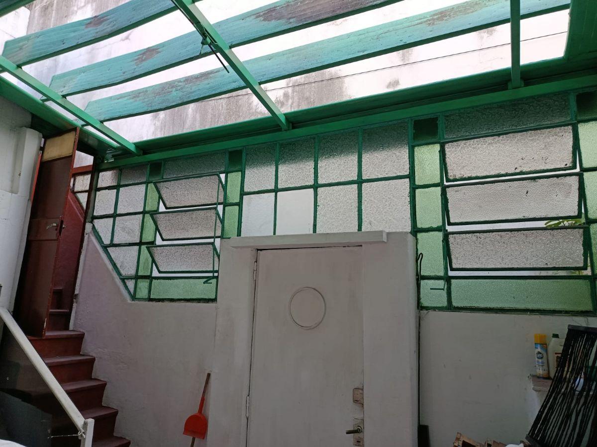 Foto de PARQUE CHACABUCO PH 2 ambientes con Patio y Terraza. Sin expensas, imagen 2