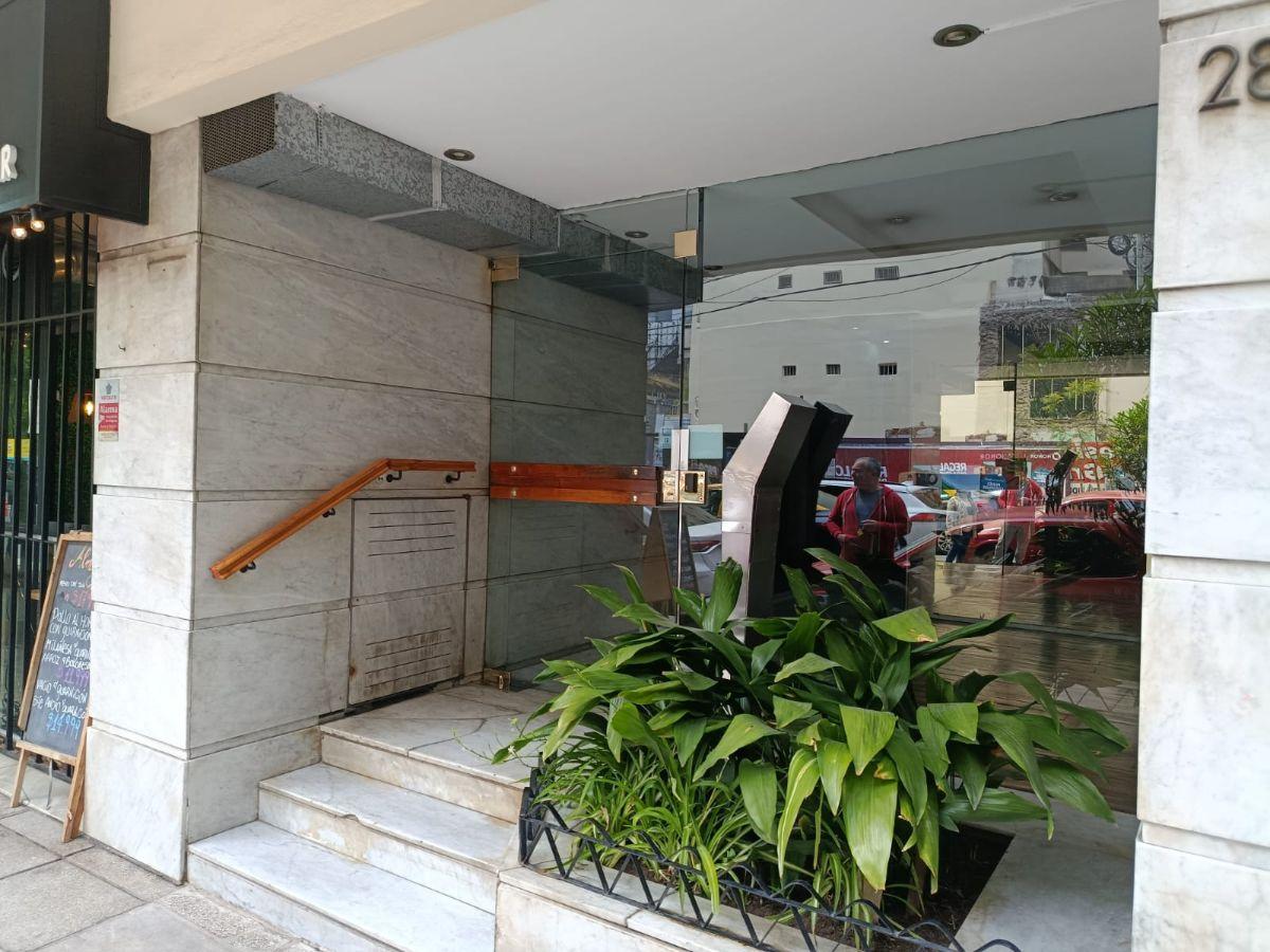 Foto de VILLA CRESPO Semipiso de 2 ambientes "a nuevo" muy luminoso, imagen 1