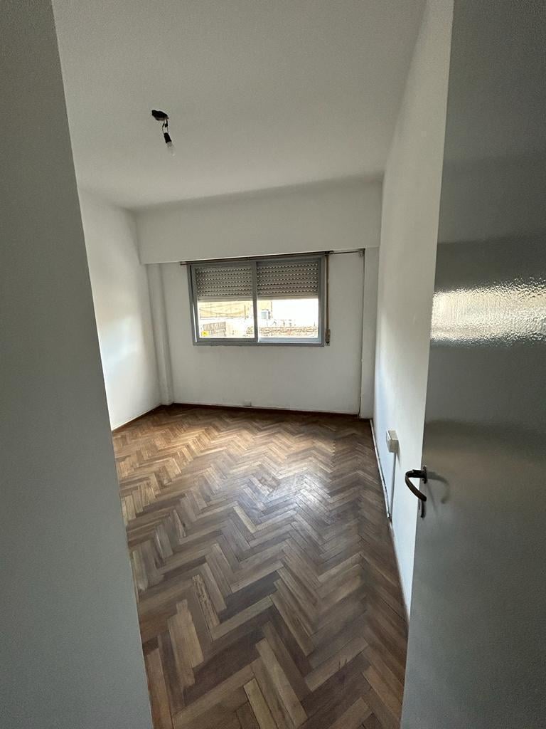 Foto de Departamento 2 dormitorios Alquiler Balcarce al 800, imagen 4