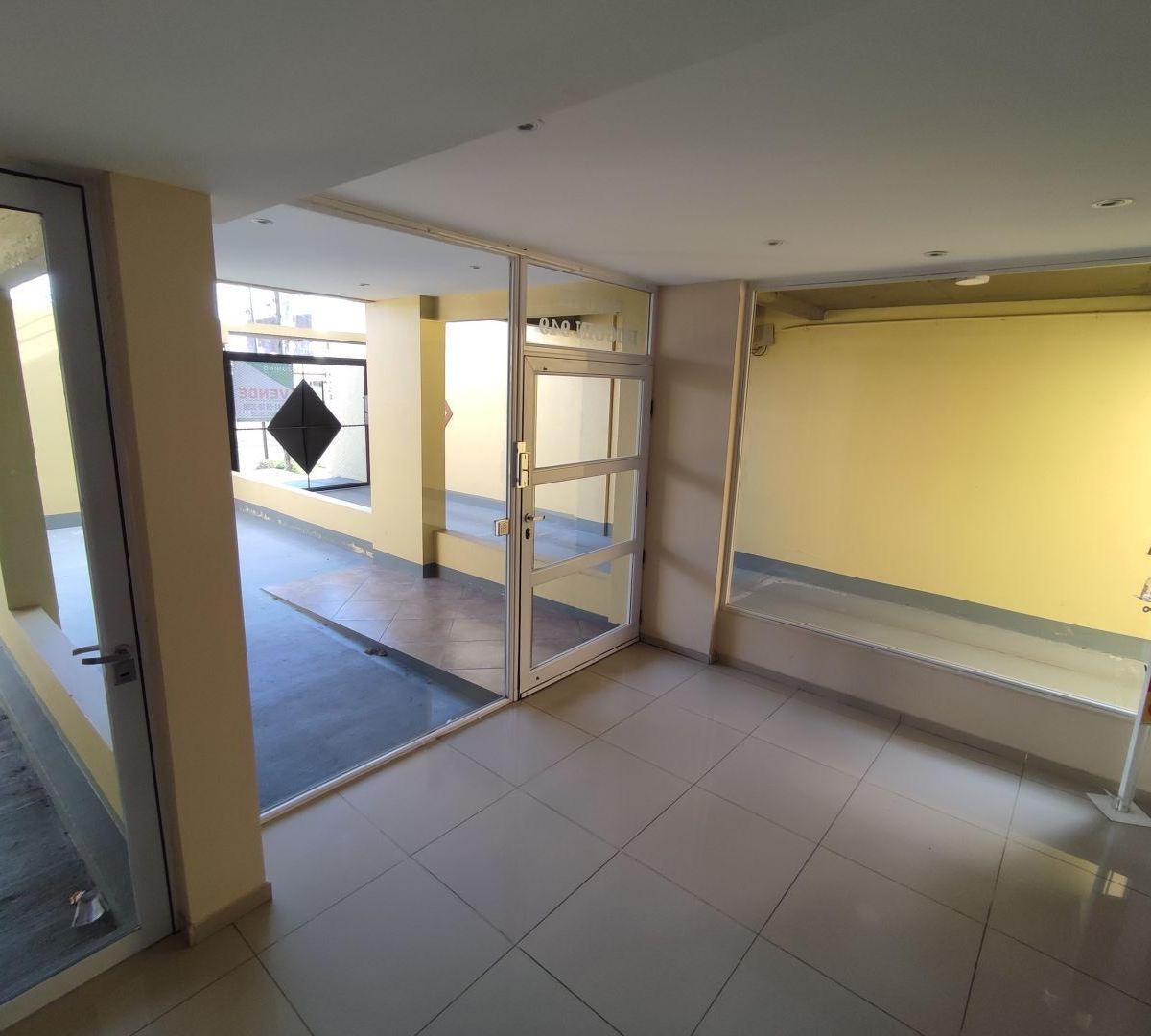 Departamento 2 Ambientes. | Int. Irigoin 949 1