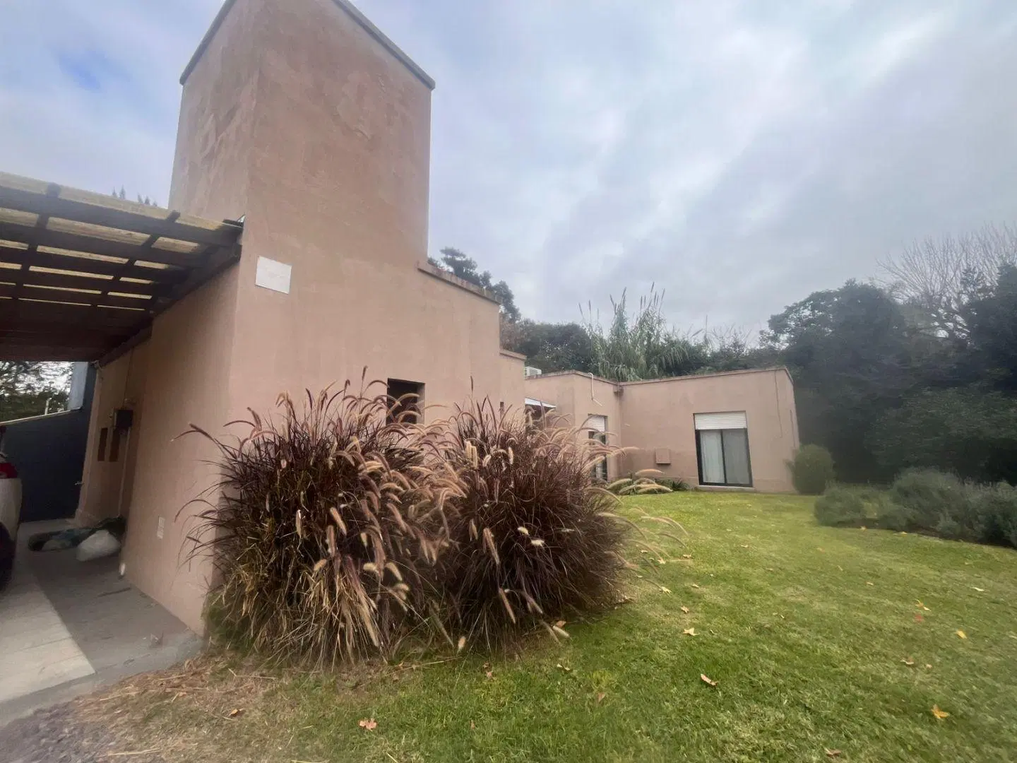 Casa 4 ambientes 0 dormitorios. | Alberto Williams 899 3
