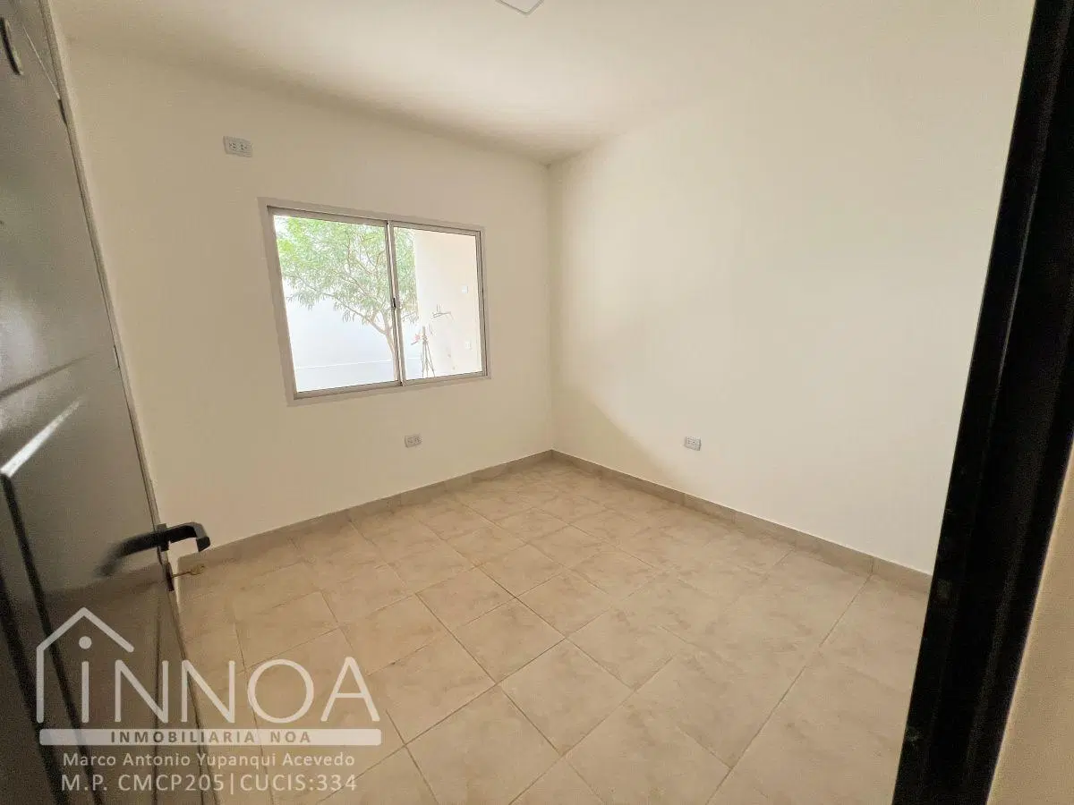 Hermosa Casa a Estrenar en Barrio el Transito Cafayate 2