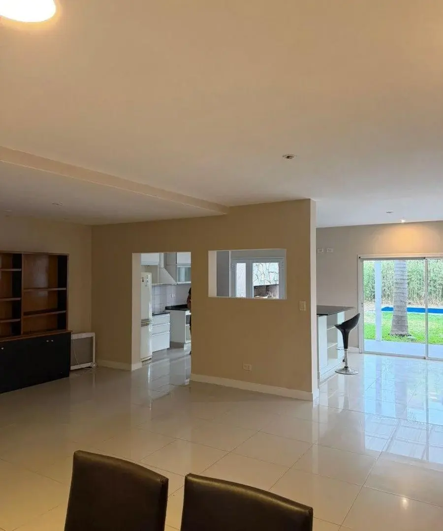 Venta casa 3 dorm en Fisherton 3