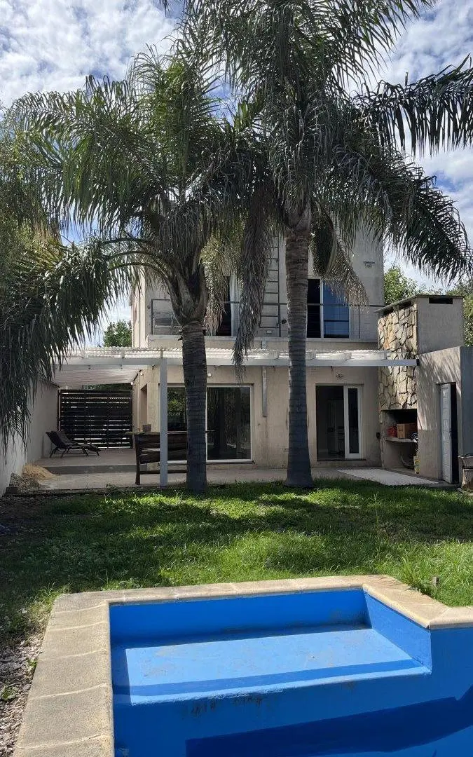 Venta casa 3 dorm en Fisherton 5
