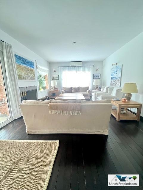 Foto de Ayres del Pilar Venta 5 amb ULRICH PROPIEDADES, imagen 3