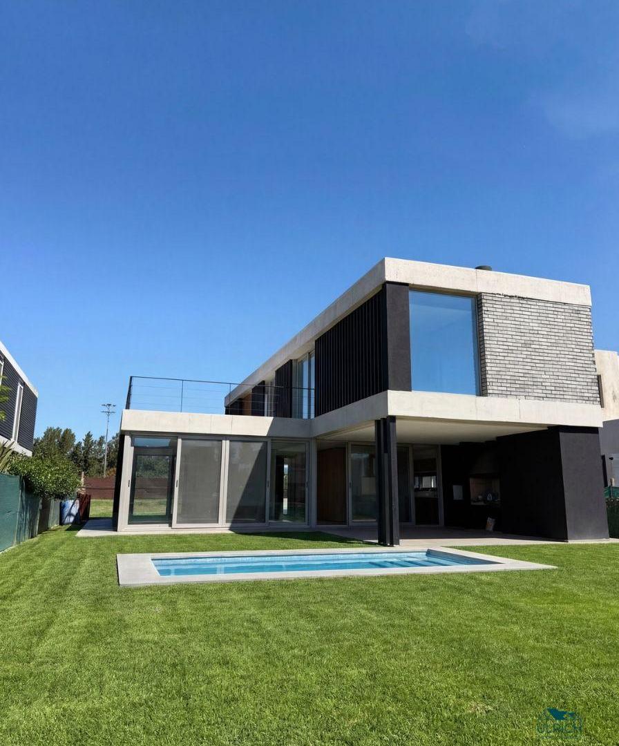 Laguna Grande Venta 3 dorm ULRICH PROPIEDADES