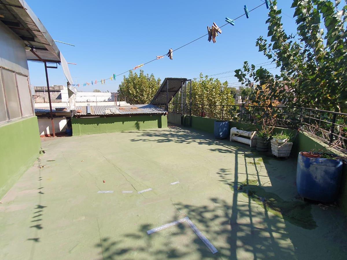 Casa en Venta Cuatro Ambientes Quilmes 4