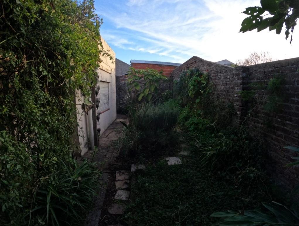 Casa 3 Ambientes en Venta Quilmes Excelente Zona 5
