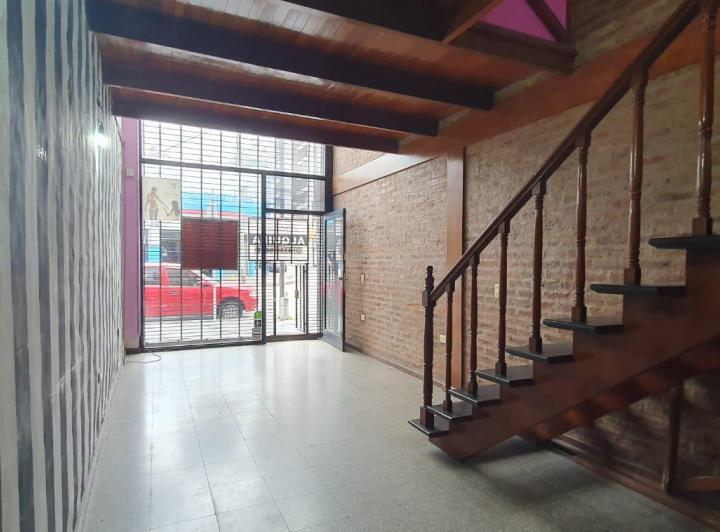 ALQUILER DE  LOCAL COMERCIAL QUILMES CENTRO 2
