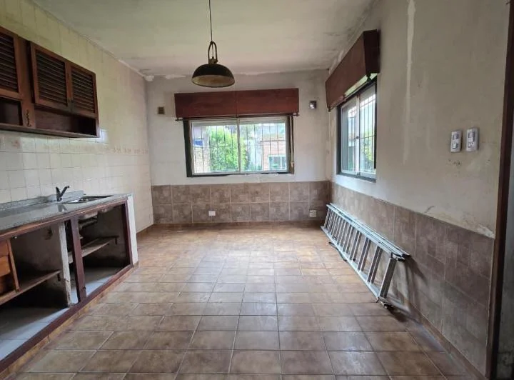Casa en Alquiler 3 ambientes Quilmes 2