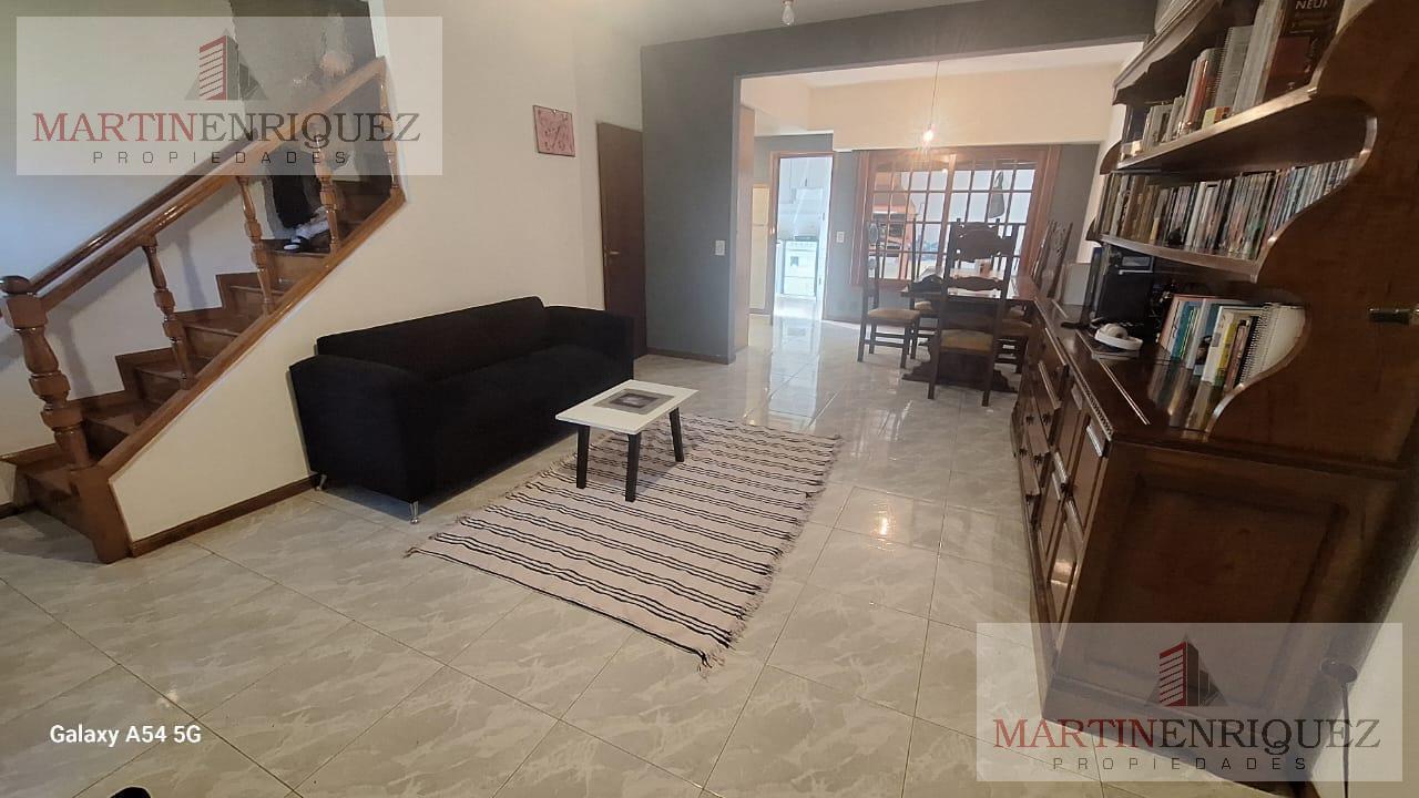 Alquiler Duplex 4 ambientes con cochera Quilmes