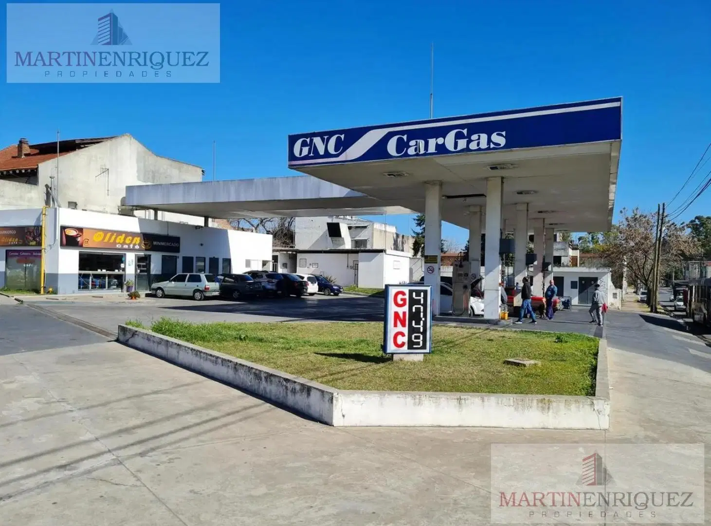 Venta Local Comercial GNC  Lomas de Zamora 2