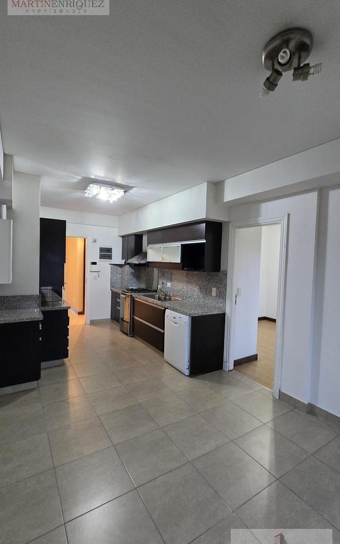 Foto de Venta Departamento 4 ambientes Quilmes, imagen 2