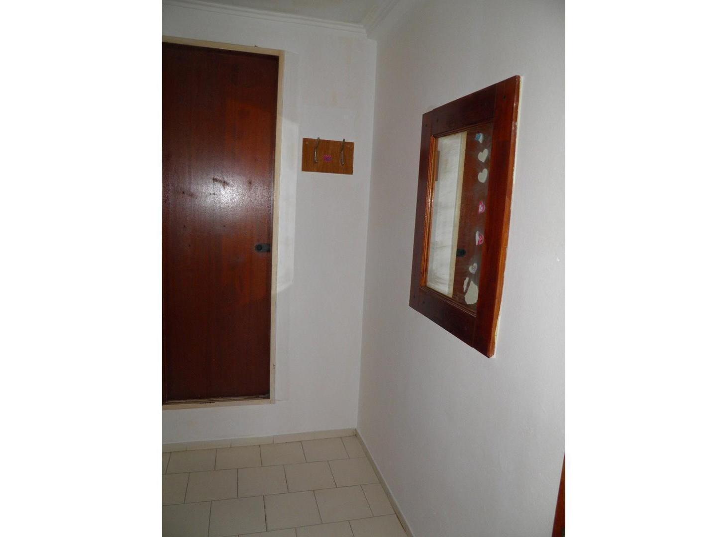 Foto de DEPARTAMENTO EN ALQUILER 1 DORMITORIO EN AV. OV. LAGOS 1061, imagen 5