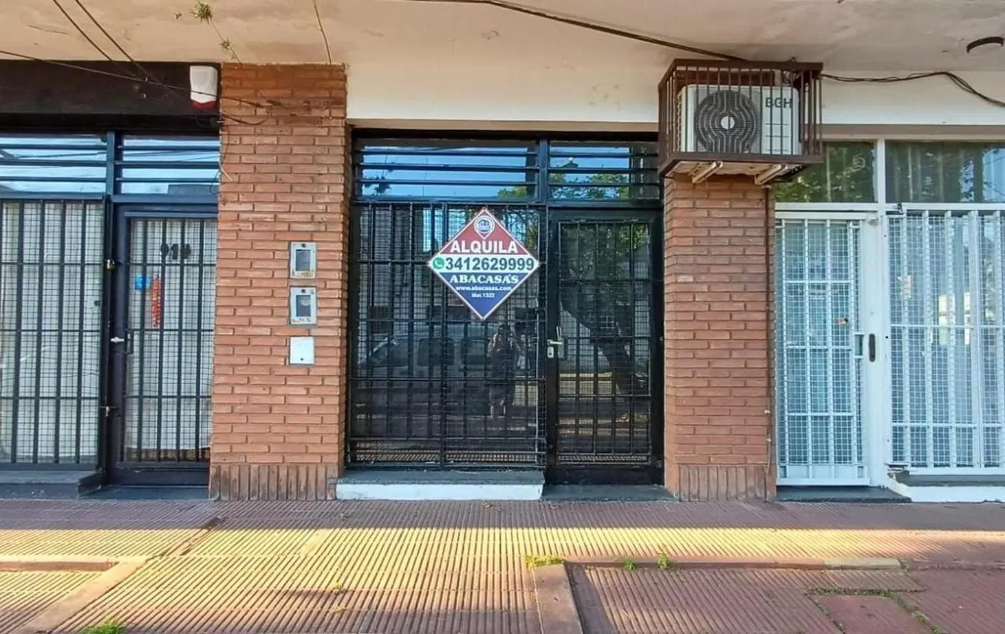 LOCAL EN VENTA EN ZONA NORTE, OPORTUNIDAD! 2